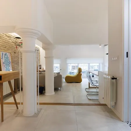 Apartment Stylish Near Placa Espana Barcelona