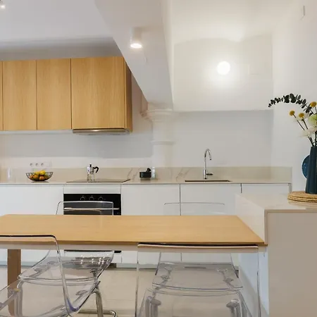 Stylish Near Placa Espana Apartment Barcelona